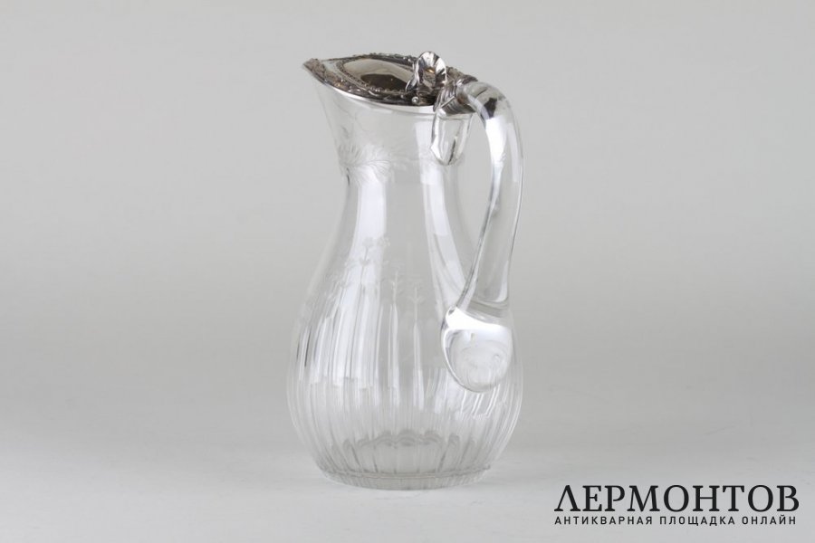 Кувшин с растительным узором. Серебро 950, стекло. Франция,1897-1912 годы.