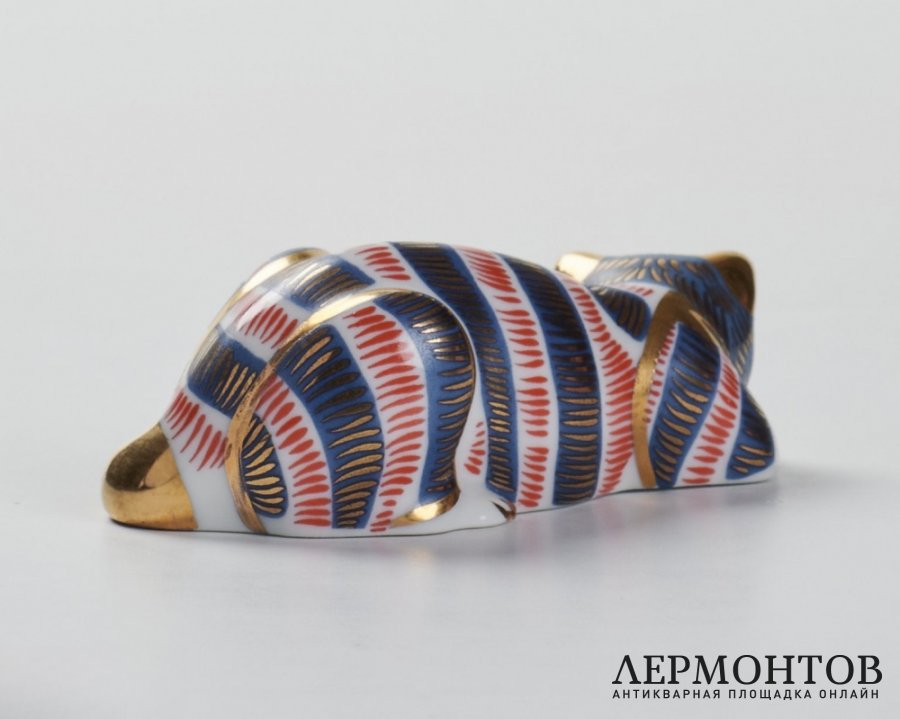 Статуэтка «Кошка лежит». Фарфор, Franklin Mint, США