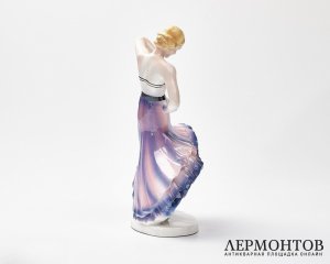 Статуэтка «Танцовщица». Фаянс, Sitzendorf, Германия, 1930-е годы