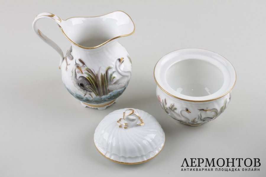 Фарфоровый сервиз - солитер. Мануфактура MEISSEN. Германия, кон. XIX в.