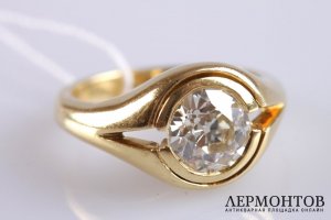 Кольцо с бриллиантом 1,47 ct.  Золото 750 пробы. Европа