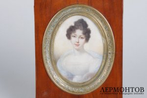 Миниатюра с женским портретом. Франция, 1 пол. 19 в. Кость, живопись.