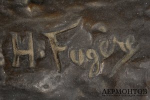 Скульптура в стиле Ар Деко Футболист, бьющий по мячу. Франция, Париж, автор H. Fugere