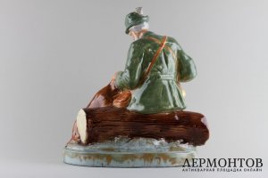 Статуэтка. Охотник с собакой. Фарфор. RAKO, Чехословакия, 1940-e годы.