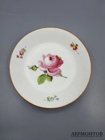 Кофейная пара с розовым цветком. Фарфор, роспись, Meissen (период Марколини), Германия, 1774–1814 годы