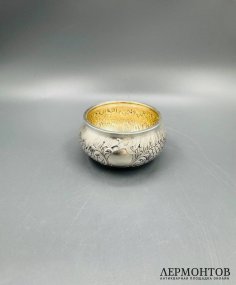 Солонка с рокальным декором. Серебро 84 пробы, А. Локин, Россия, 1896 год