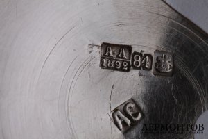 Подстаканник в русском стиле. Серебро 84 пробы. Российская империя, 1892 год.