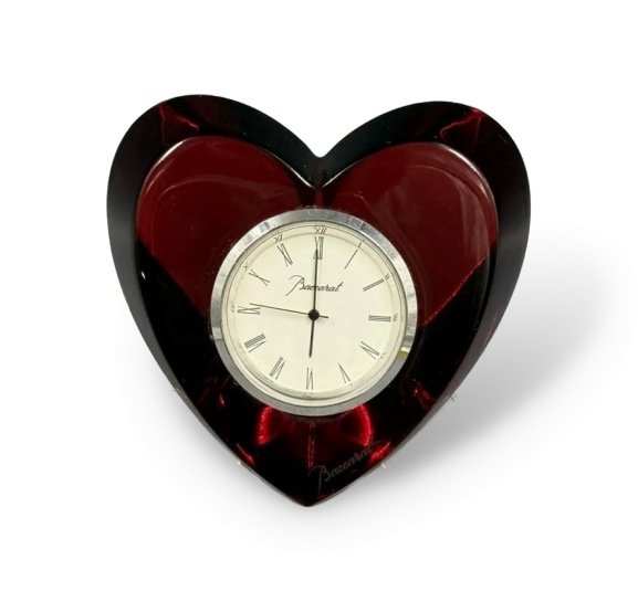 Настольные часы «Puffed Heart». Рубиновый хрусталь, Baccarat, Франция