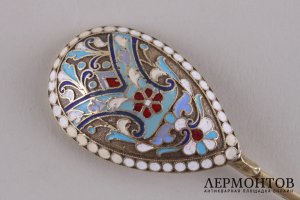 Чайная ложка, перегородчатая эмаль. Серебро 84 пробы. Российская империя, конец 1890х