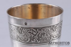 Стакан с узором рококо. Серебро 950 пробы. Франция