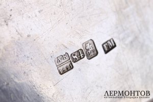 Поднос прямоугольный. Серебро 84 пробы. Россия, 1851 год.