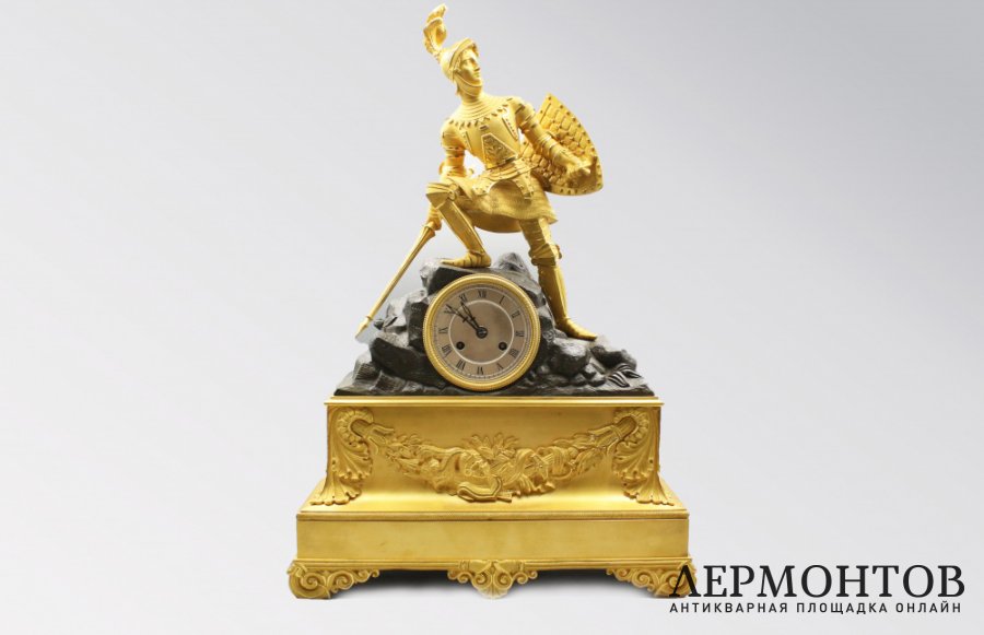Каминные часы в стиле Ампир. Франция, Париж, перв. треть 19 в. Бронза.