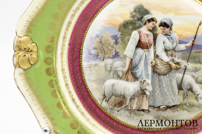 Тарелка с пастушками, в стиле модерн. Россия, 1900е. Фарфор, деколь, роспись.