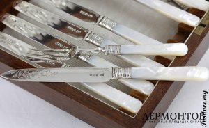 Десертный набор на 12 персон Walker and Hall Ltd. Серебро 925. Англия