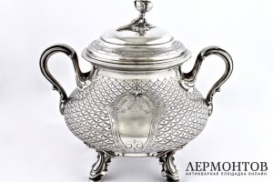 Сахарница в технике гильоше. Debain et Flamant. Серебро 950 пробы. Франция, н. XX в.