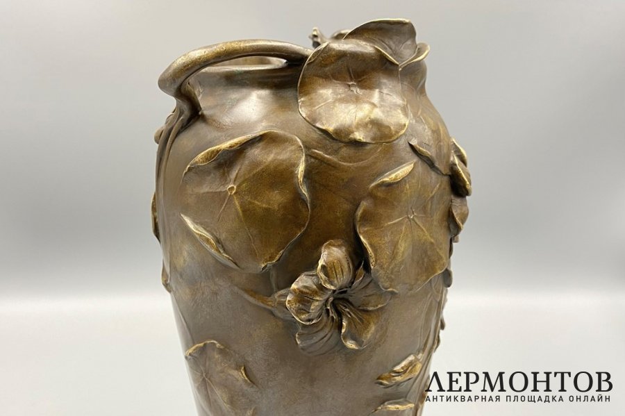 Ваза в стиле Модерн. Франция, 1900-е гг. Бронза.