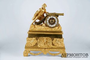 Каминные часы. Бронза, золочение. Франция, XIX век.