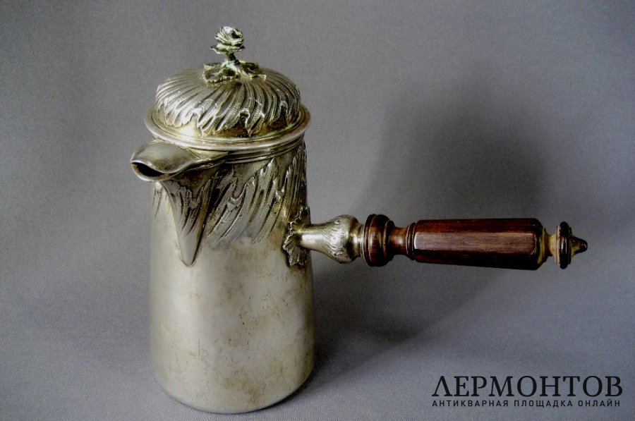 Кофеварка. Серебро 950 пробы. Франция, XIX век.