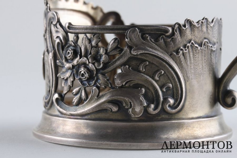 Подстаканник. 15 Артель. Серебро 84 пробы. Российская империя. 1908-1917 гг.