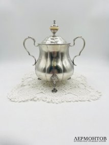 Сахарница на ножках. Серебро 84 пробы, Россия, 1886 год