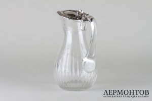 Кувшин с растительным узором. Серебро 950, стекло. Франция,1897-1912 годы.