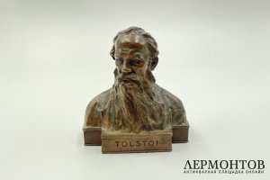 Бюст писатель Лев Толстой. Австрия, H. Muller, 1900-е гг. Бронза, патина.