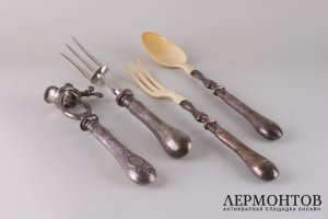 Сервировочный набор для мяса и рыбы. Серебро 950 пр. Франция, Париж, кон. 19 в.