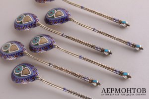 Комплект кофейных ложек. Антип Кузьмичев. Серебро 88 пробы, эмаль. Россия, XIX в.