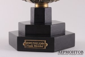 Скульптура. Малая сфера Иерусалима. Франк Майслер. Мрамор, серебрение. Израиль, XX в.