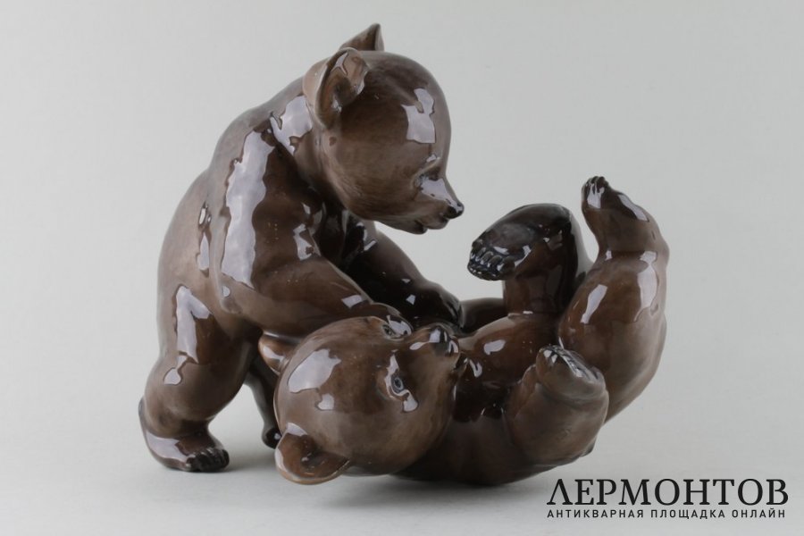 Статуэтка Играющие медвежата. Фарфор.  Rosenthal, Германия, середина XX в.