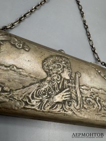 Театральная сумочка с профилем девушки с лирой. Серебро 84 пробы, ткань, Россия, 1908–1917 годы