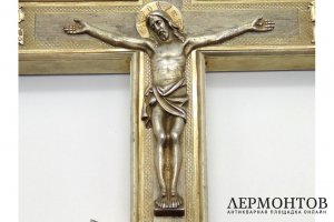 Крест напрестольный. Серебро 84 пробы. Российская империя, Москва, фабрика Алексеева И.А., 1890.
