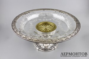 Ваза на ножке в стиле ампир. Серебро 950 пробы, стекло. Франция, XIX в.
