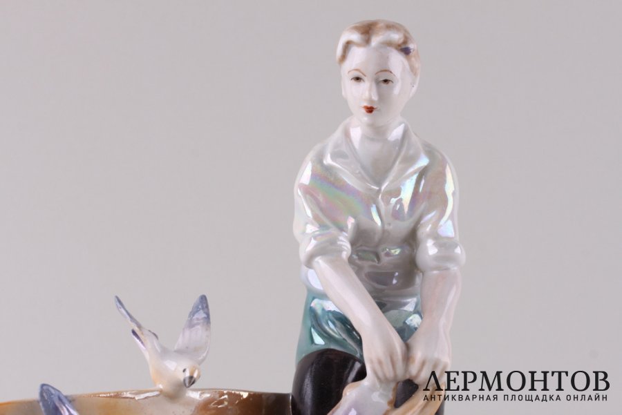 Статуэтка Рыбак. Германия, 1960-е гг. Фарфор, роспись.