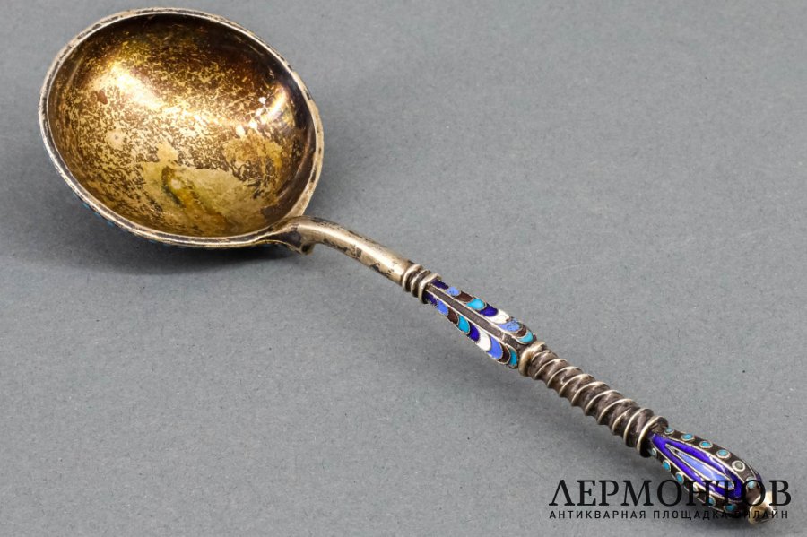 Ложка для варенья с византийским узором. Серебро 84, Эмаль. Россия. 1886-1894
