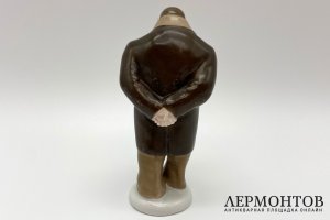 Статуэтка Собакевич, Гоголевские персонажи. Фарфор, роспись. СССР, ЛФЗ, 1950е гг.