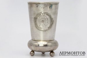 Карандашница, стакан в память открытия Александровской колоны. Серебро. Россия, 1894.