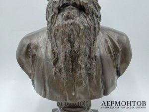 Бюст Лев Толстой. Россия, 20 век. Бронза, патинирование.