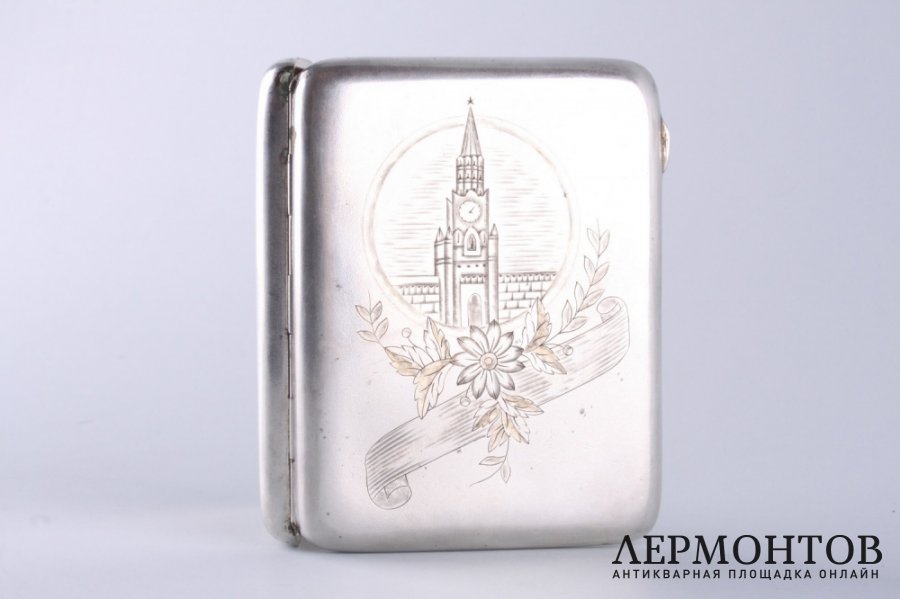 Портсигар. Спасская башня. Артель Московский ювелир. Серебро 875 пробы. СССР, 1955 г.