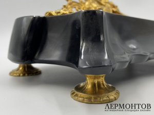 Чернильница с охотничьим сюжетом. Россия, 19 век. Бронза, сланец.
