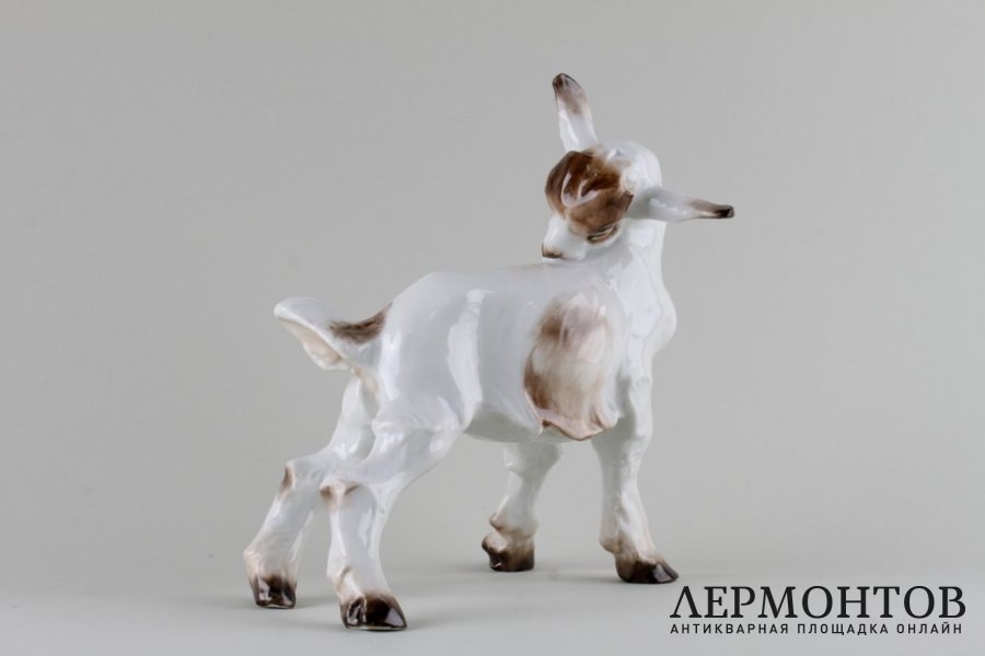 Статуэтка Козлик. Фарфор, роспись.  Rosenthal, Германия,  Joao Da Silva, 1935 год.