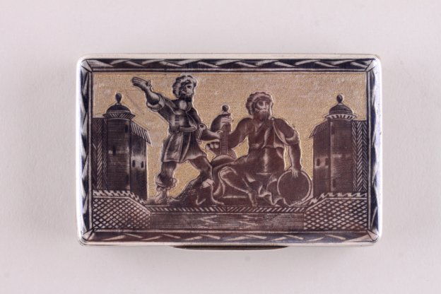 Табакерка. Минин и Пожарский. Серебро 84 пробы, золочение. Россия, Москва, 1842 г.