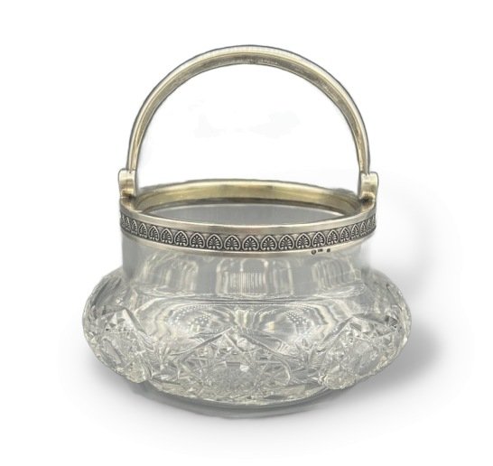 Ваза-конфетница. Хрусталь, серебро 84 пробы, Россия, 1908–1917 годы