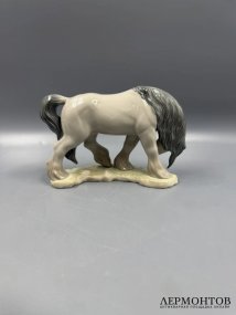 Статуэтка «Конь-тяжеловоз». Фарфор, Lladro, Испания