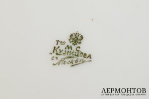 Блюдо настенное Мифы. Российская Империя, Товарищество Кузнецова, 1889-1917 г. Фарфор
