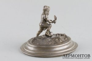 Пресс-папье, изображающее гнома, рудокопа. Металл, серебрение. Германия, 2 пол. XIX в