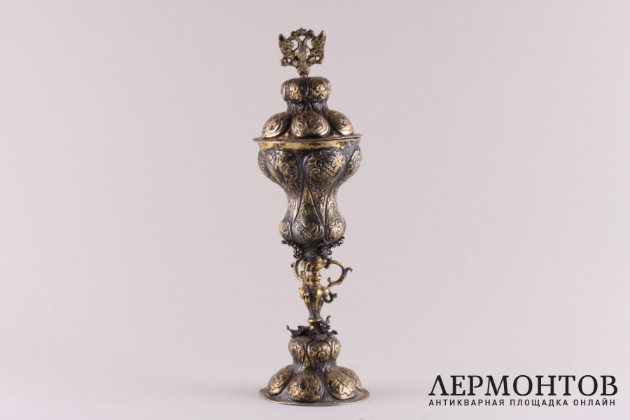 Кубок с двуглавым орлом. Серебро, золочение. Россия, Москва, 1751 год.