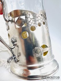 Подстаканник в стиле модерн со стаканом. Серебро 84 пробы, С. Казаков, Россия, 1908–1917 годы