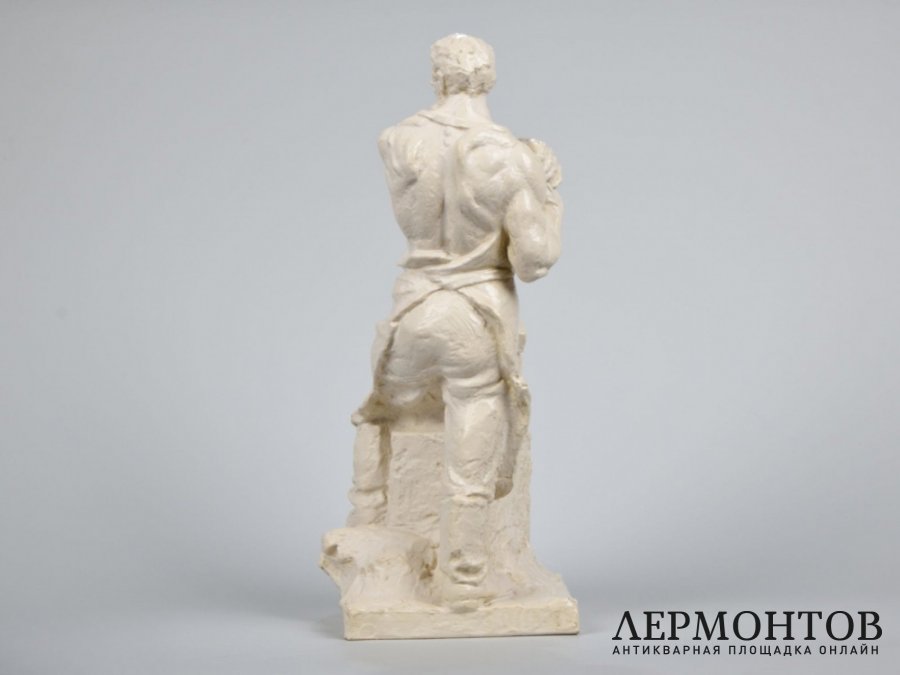 Статуэтка «Кузнец». Керамика, Bechyně, Чехословакия, 1922–1942 годы