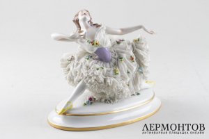 Статуэтка Балерина. Фарфор. Volkstedt. Германия. Нач. XX в.